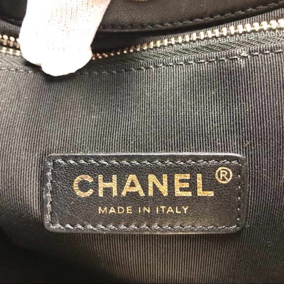 2018 Chanel Lambskin Chanel 31 Medium Shopping Bag - Picture 8 of 8